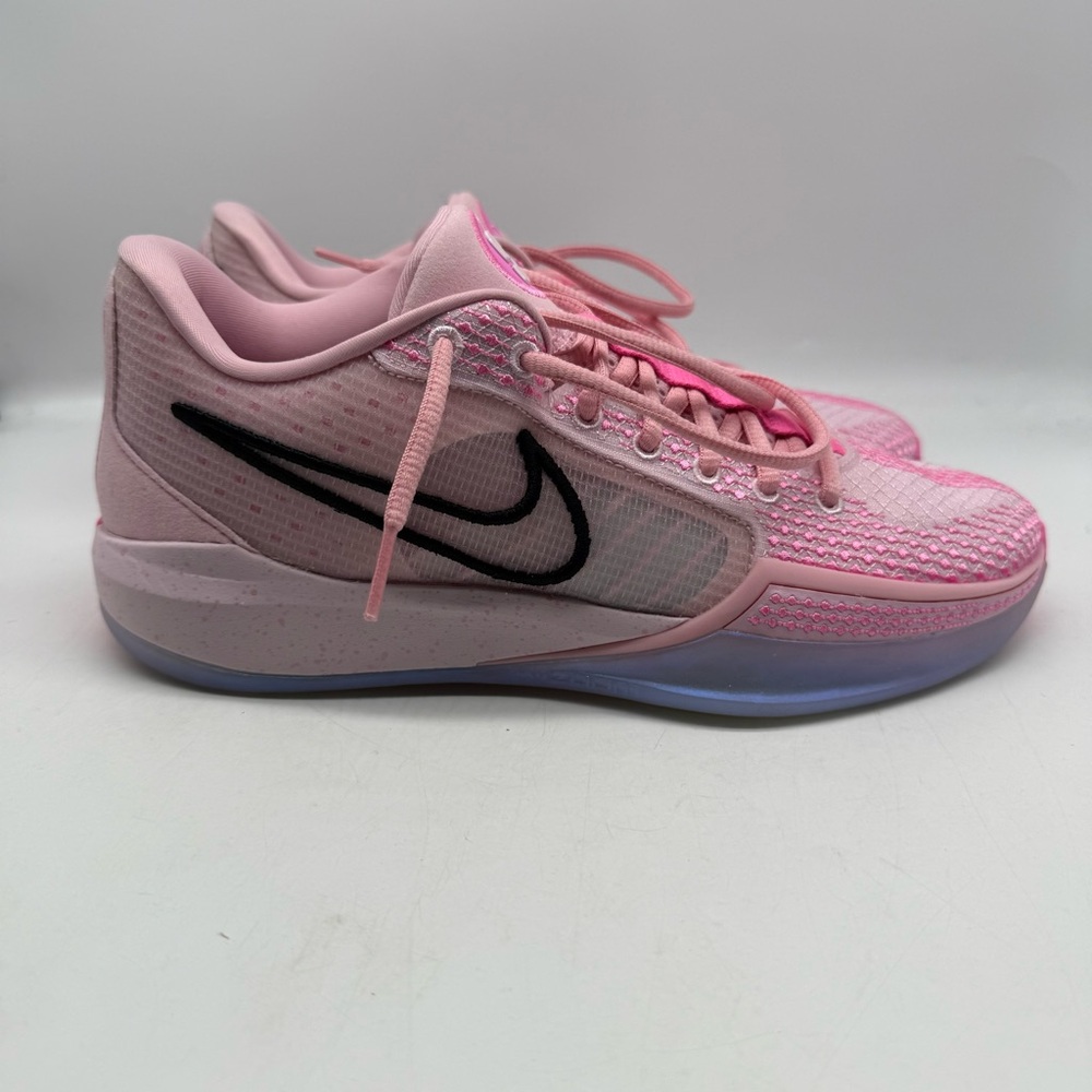 Nike Wmns Sabrina 1 Kay Yow size 8
